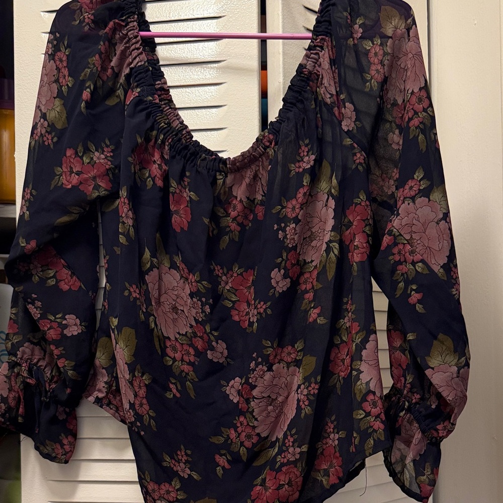 Aeropostale Black and Pink Floral Blouse